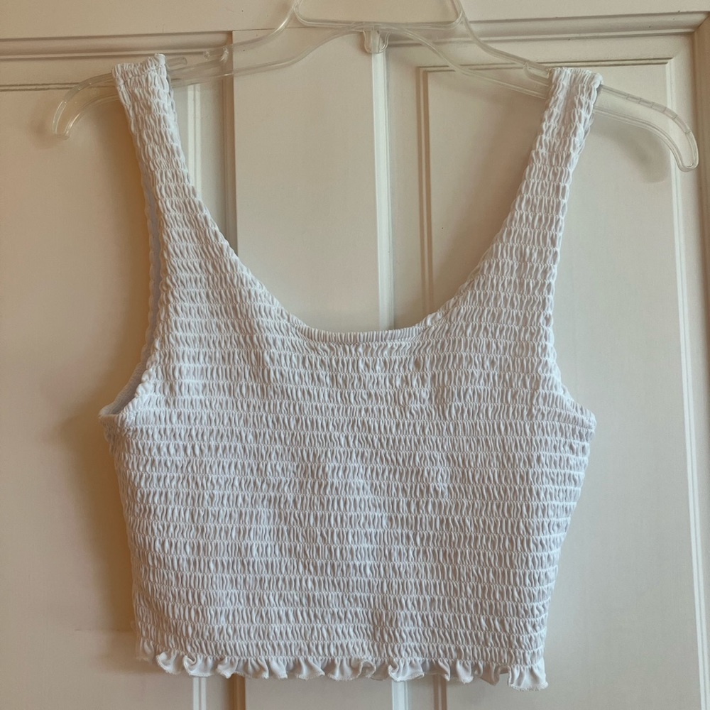 White tank top size large